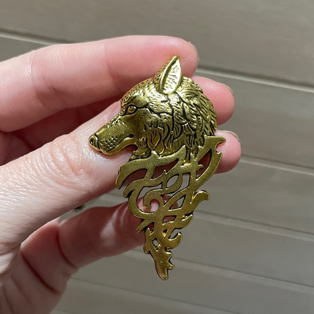 Gold Wolf Brooch